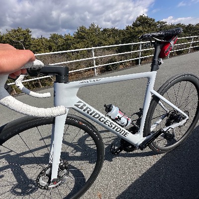 このカラーどうすか
もう売ってません