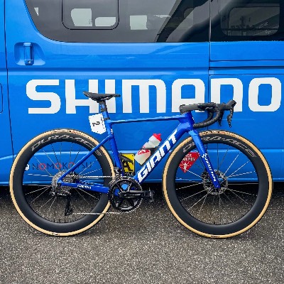 2026- giant propel metallic blue / shimano racing spec