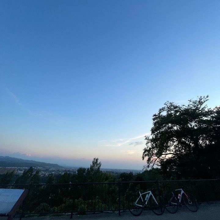 Coll de Utatsu⛰️   Le coucher de soleil🌆