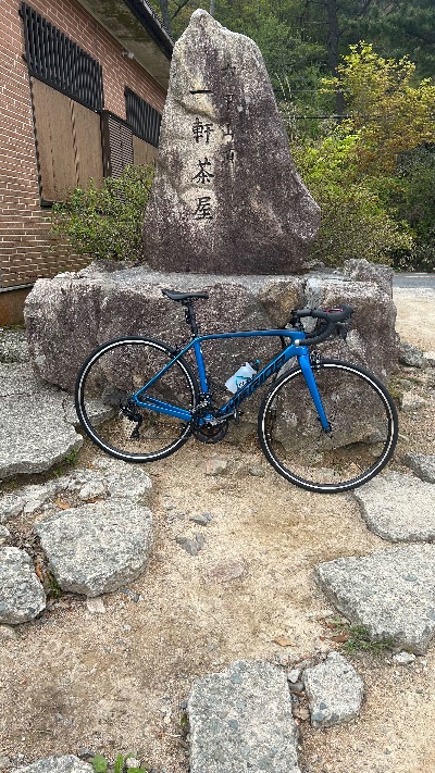 Slow cyclist　No.1