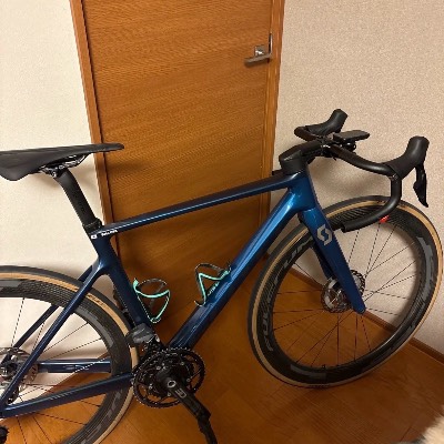 Scott addict rc30 2020
伊豆によくいる青のチャリ