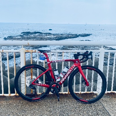 ホームの江ノ島ペデストリアンデッキ
（デッキ上は走れませんw）